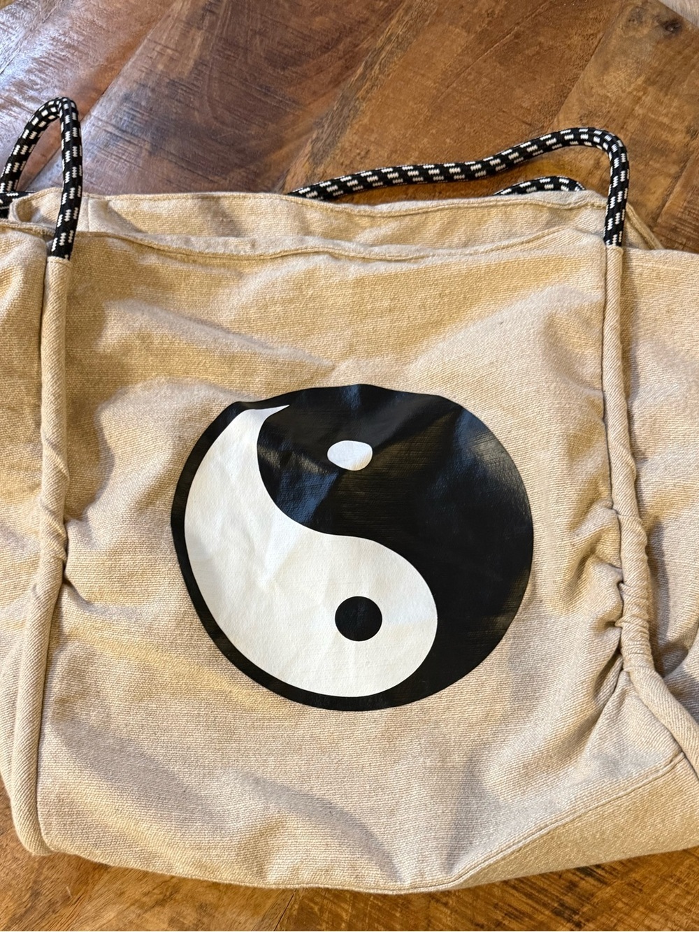Rebecca Minkoff Yin and Yang Tote Bag - Picture 4 of 9